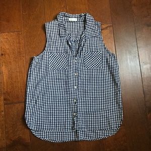 Just Living retro gingham button-up • medium